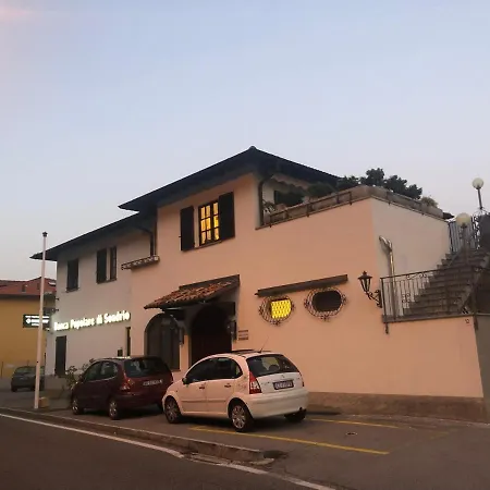 Liza's Suite's - Room's With A View Lägenhet Sala Comacina