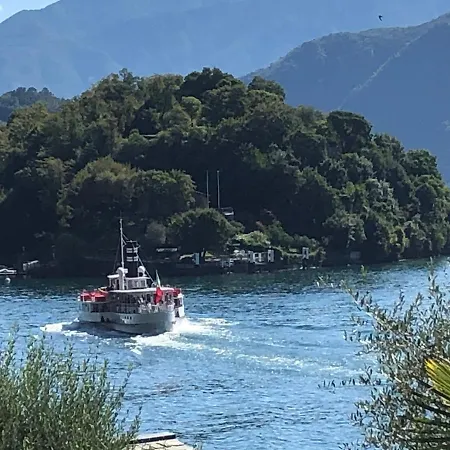 Liza's Suite's - Room's With A View Apartman