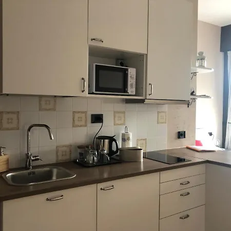 Liza's Suite's - Room's With A View *