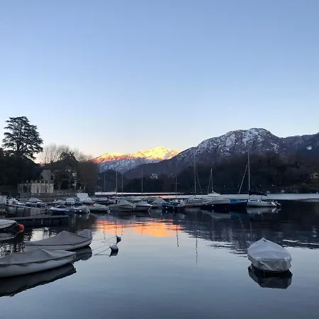 Liza's Suite's - Room's With A View Appartement