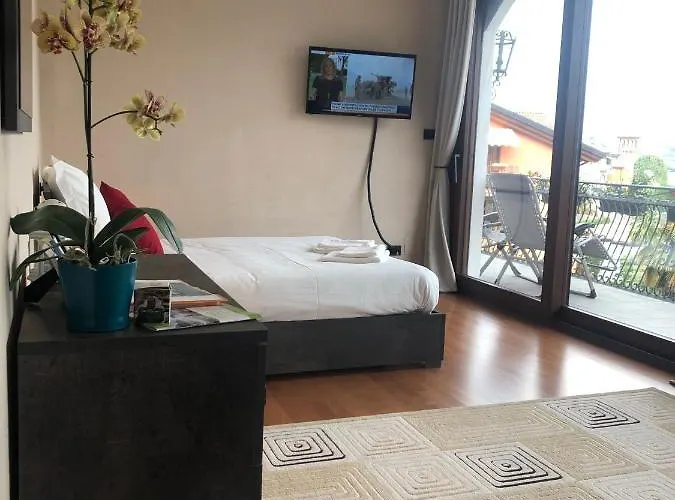 Liza's Suite's - Room's With A View *