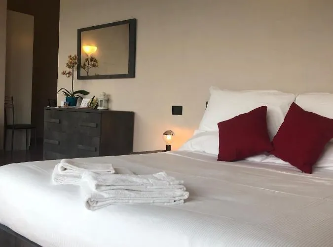 Liza's Suite's - Room's With A View *